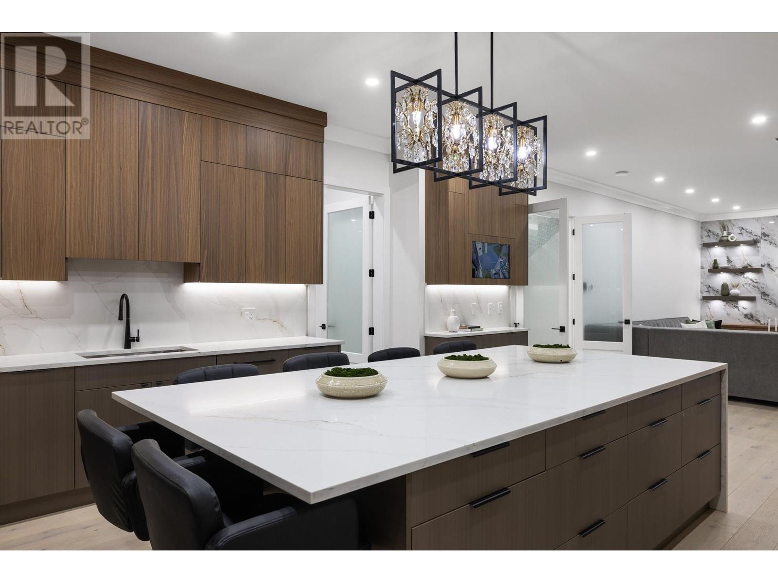 6210 Pearl Avenue, Burnaby, British Columbia  V5H 3P9 - Photo 12 - R2956970