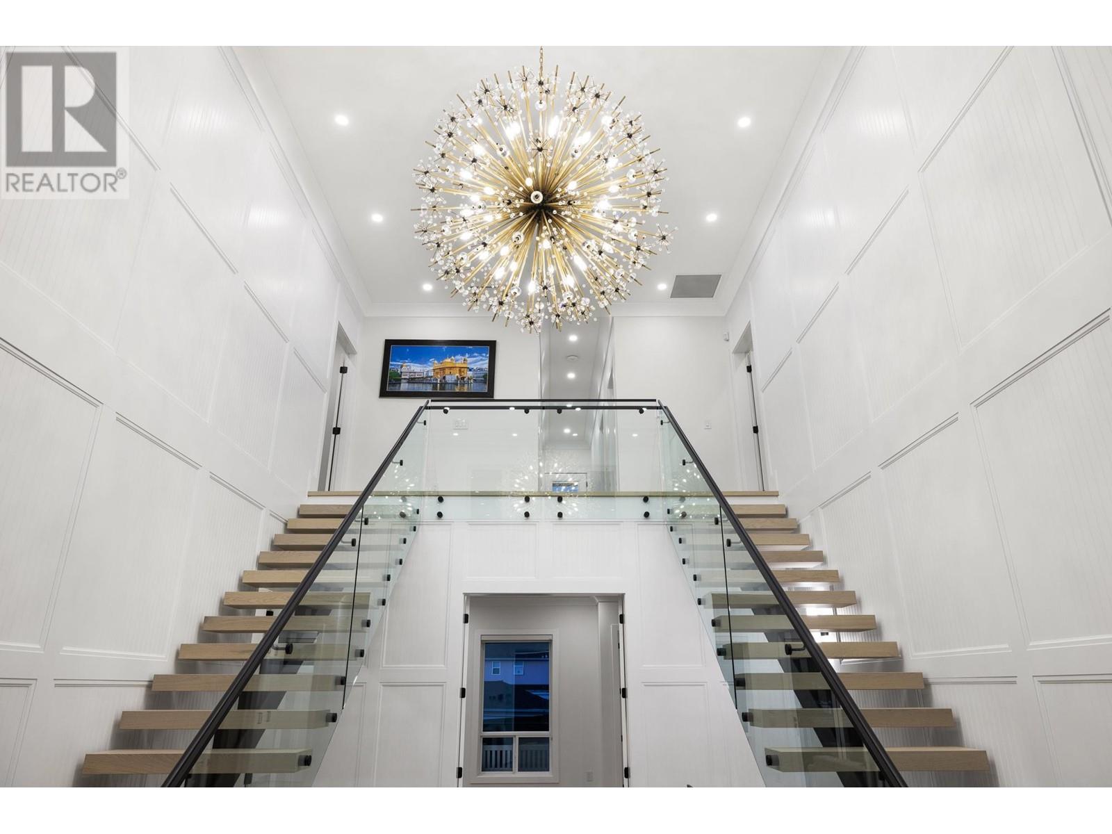 6210 Pearl Avenue, Burnaby, British Columbia  V5H 3P9 - Photo 3 - R2956970
