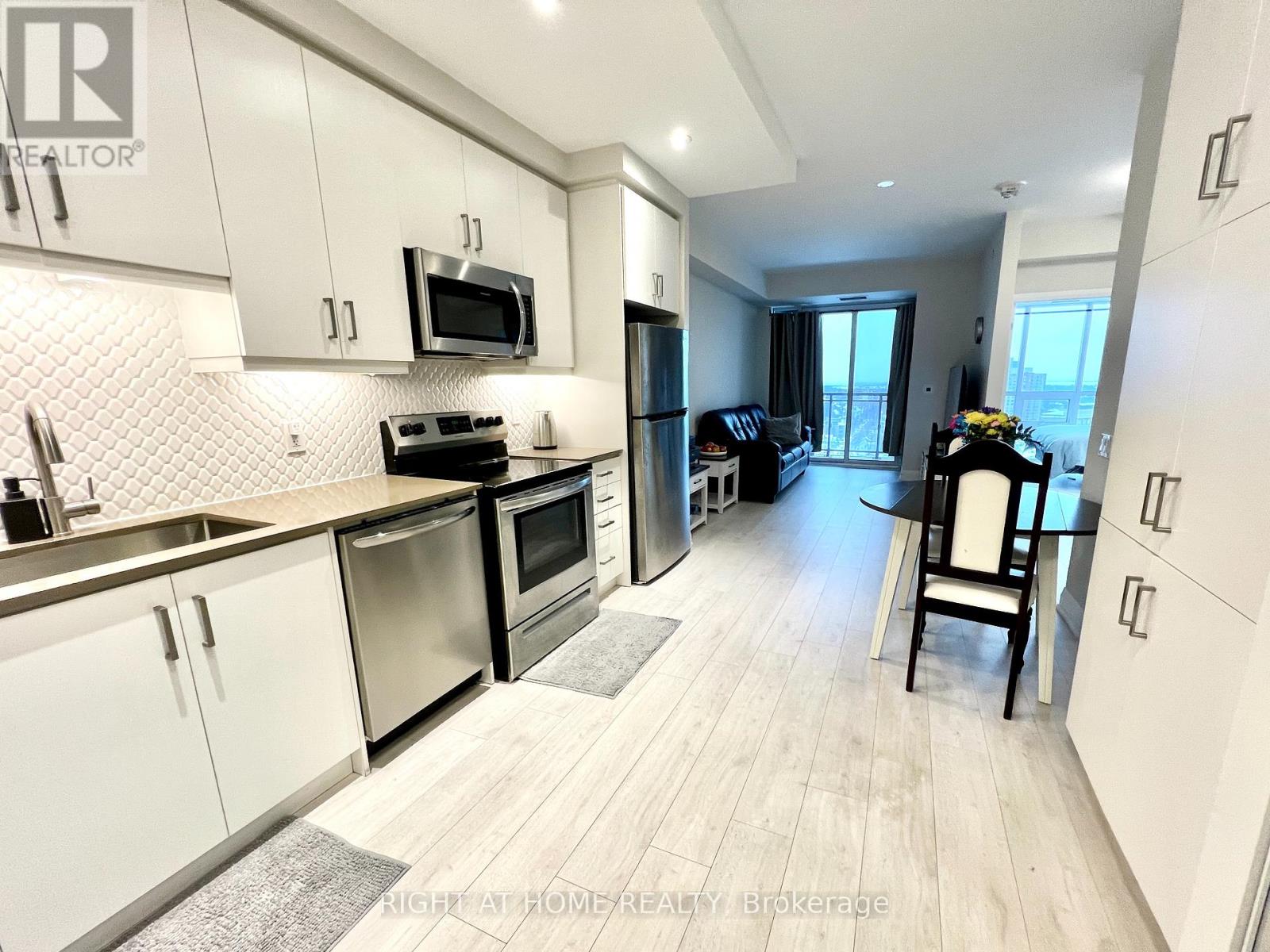 1407 - 15 Lynch Street, Brampton, Ontario  L6W 0C7 - Photo 10 - W11925941