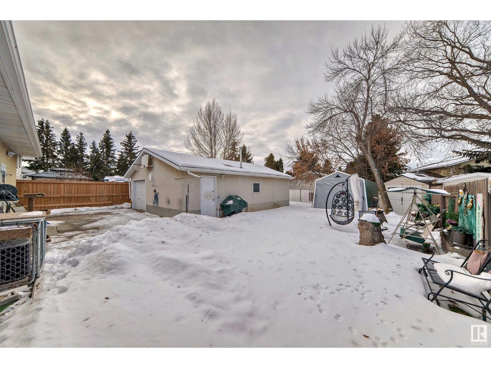 728 Grandin Dr, Morinville, Alberta  T8R 1T9 - Photo 61 - E4418144