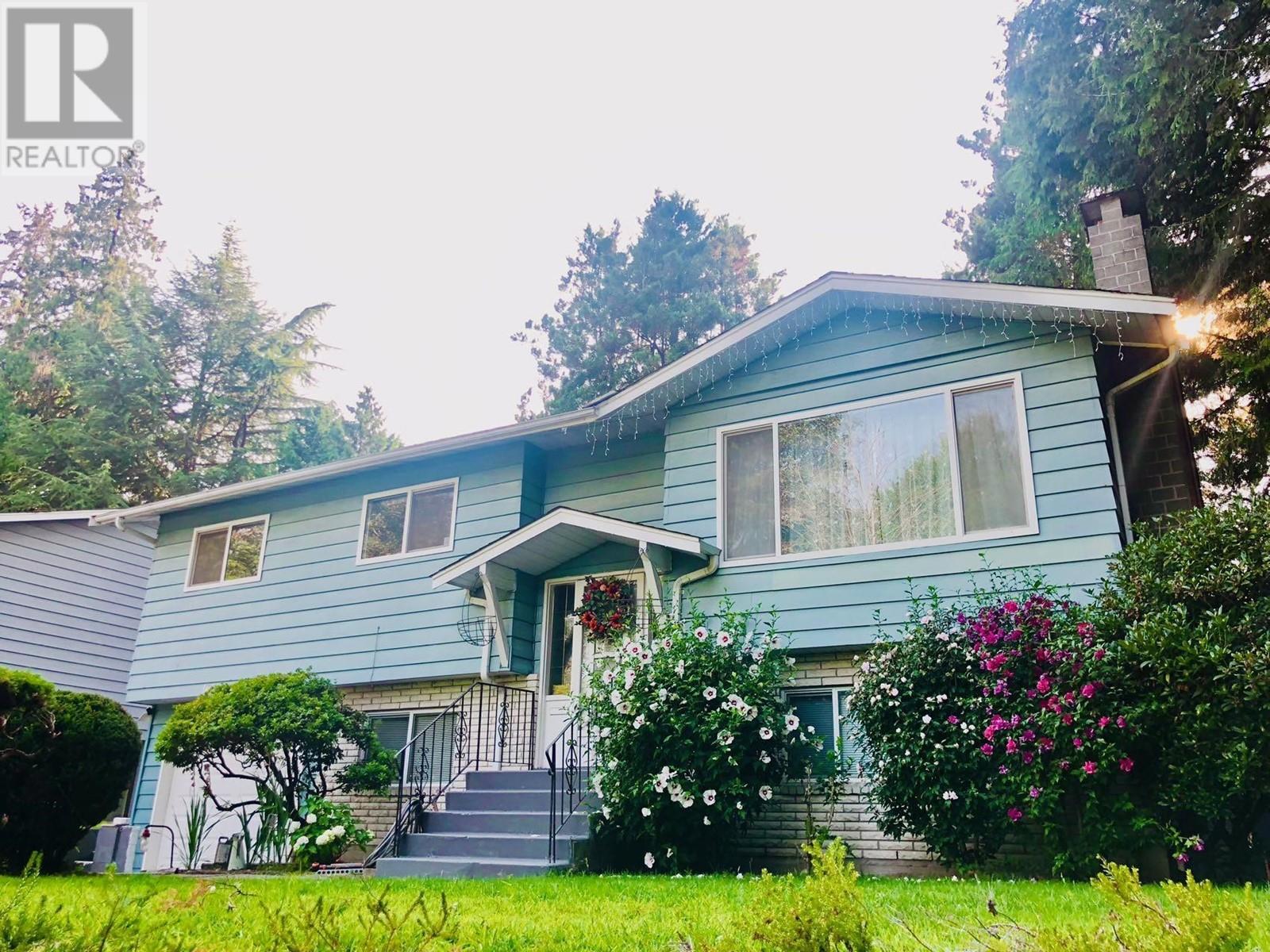Property at 1656 CONNAUGHT DRIVE image 2