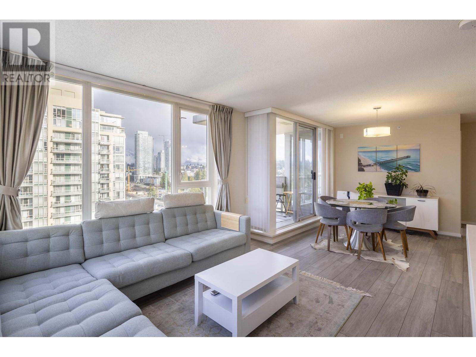 Listing Picture 14 of 35 : 2502 9888 CAMERON STREET, Burnaby / 本拿比 - 魯藝地產 Yvonne Lu Group - MLS Medallion Club Member