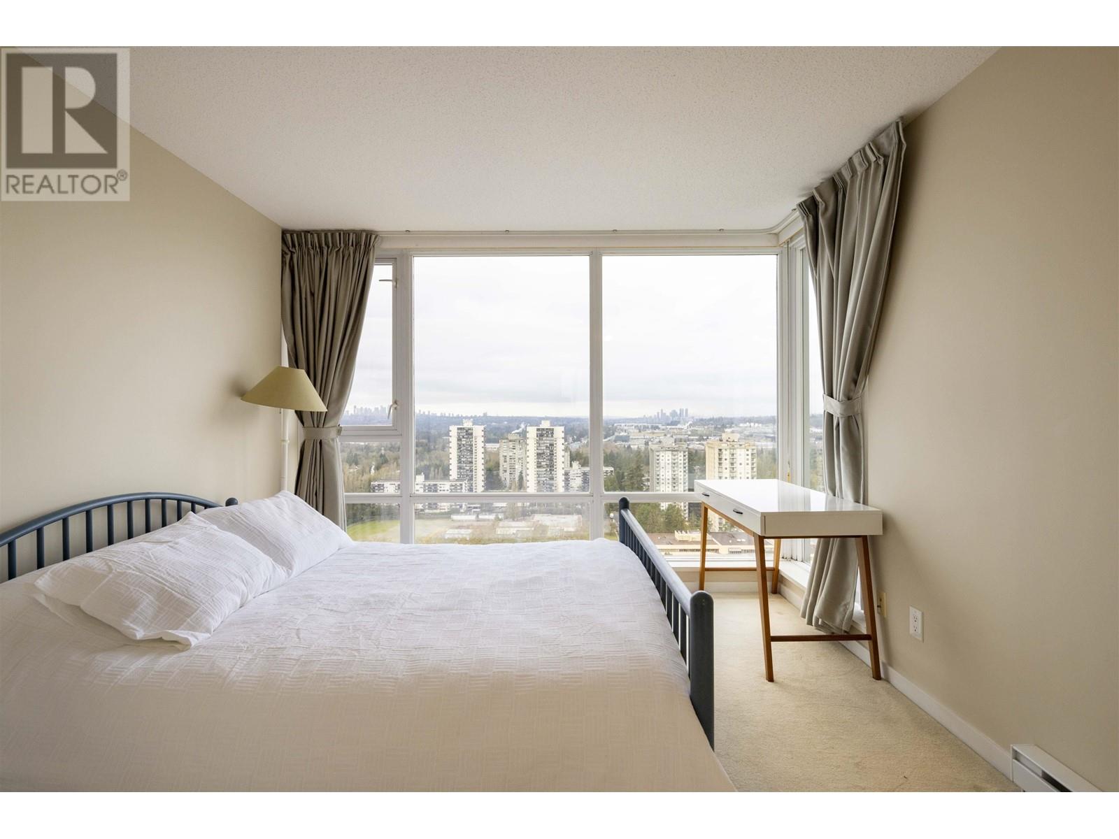 Listing Picture 19 of 35 : 2502 9888 CAMERON STREET, Burnaby / 本拿比 - 魯藝地產 Yvonne Lu Group - MLS Medallion Club Member