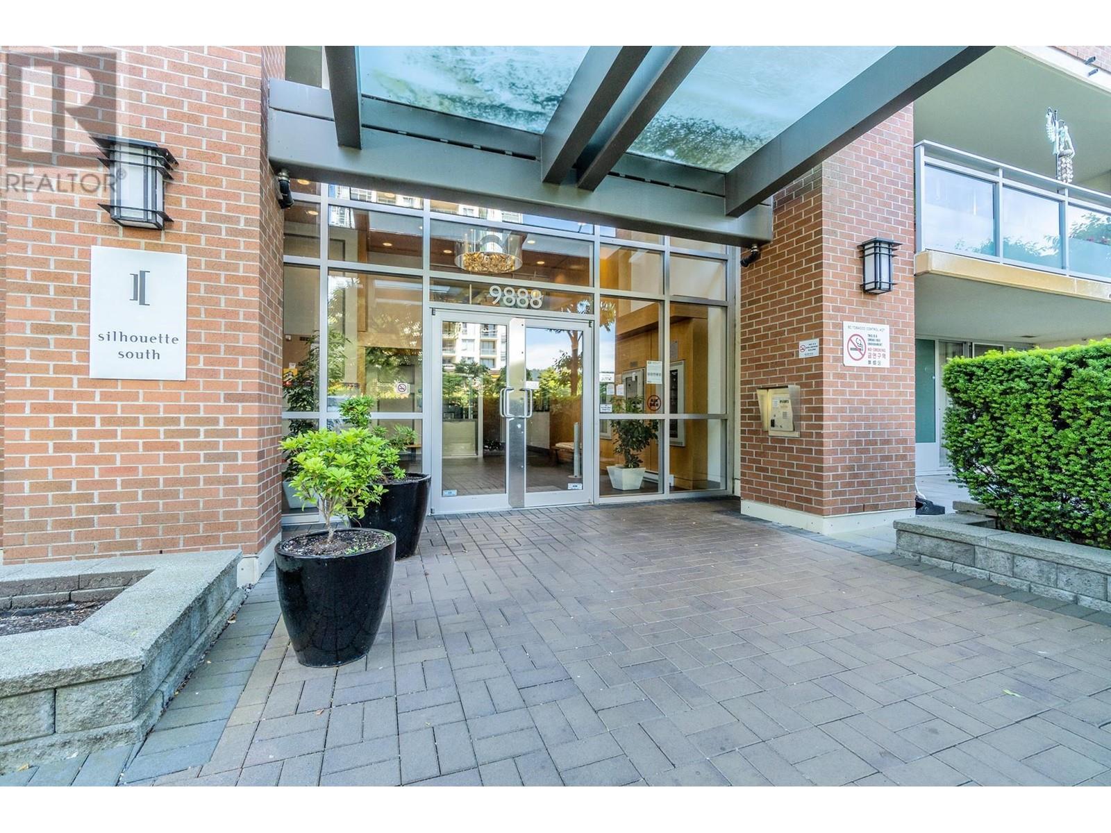 Listing Picture 3 of 35 : 2502 9888 CAMERON STREET, Burnaby / 本拿比 - 魯藝地產 Yvonne Lu Group - MLS Medallion Club Member