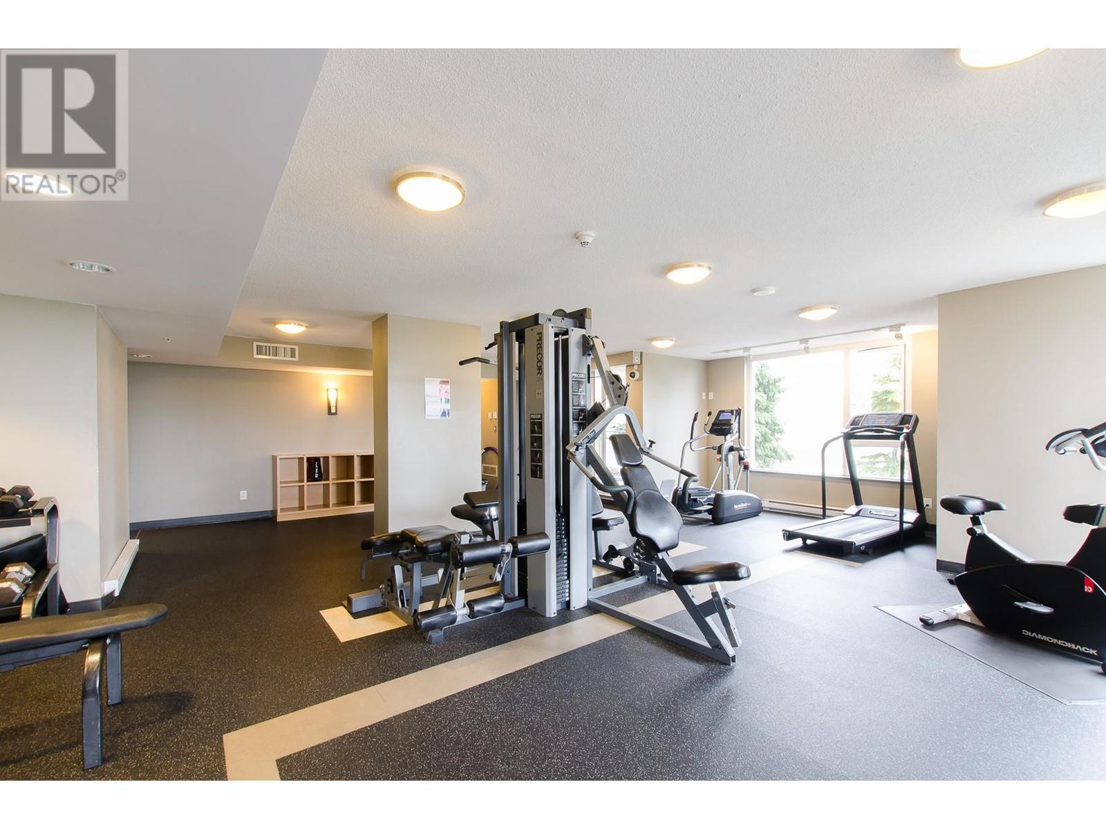 Listing Picture 33 of 35 : 2502 9888 CAMERON STREET, Burnaby / 本拿比 - 魯藝地產 Yvonne Lu Group - MLS Medallion Club Member