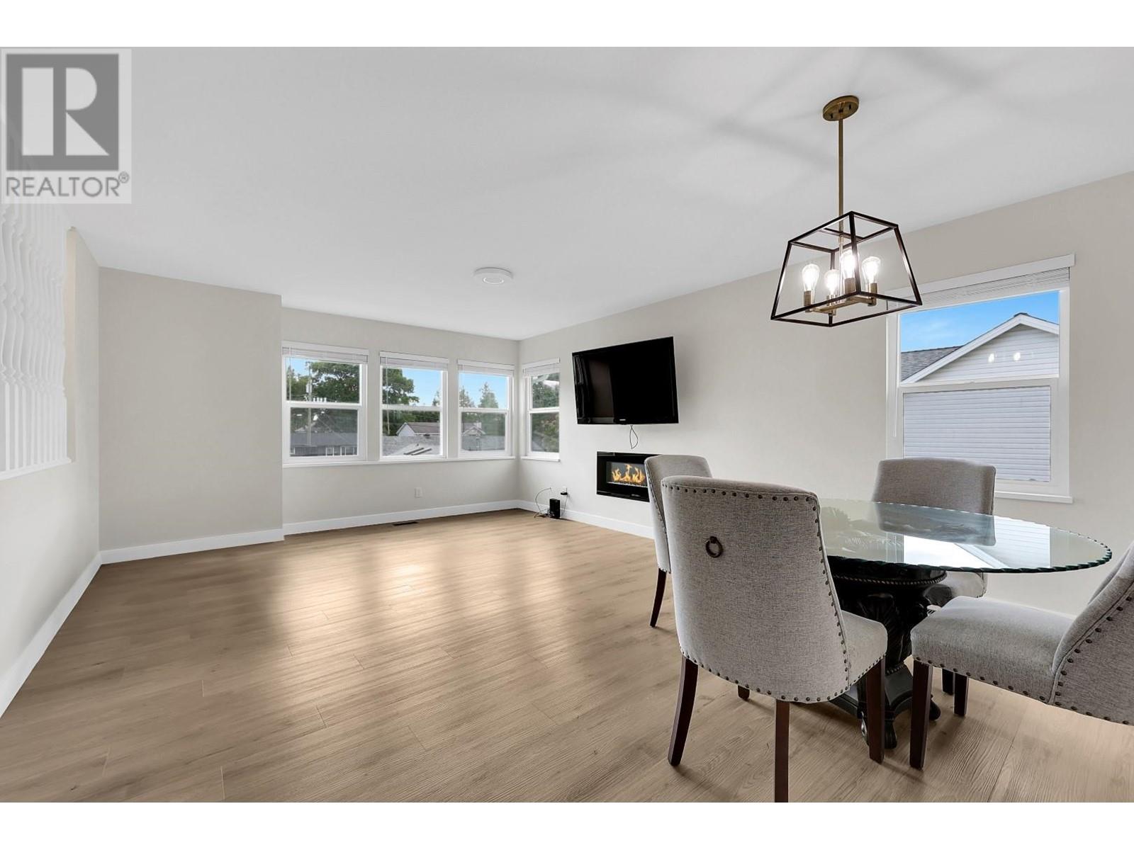 4 11954 Hawthorne Street, Maple Ridge, British Columbia  V2X 6V4 - Photo 6 - R2956602