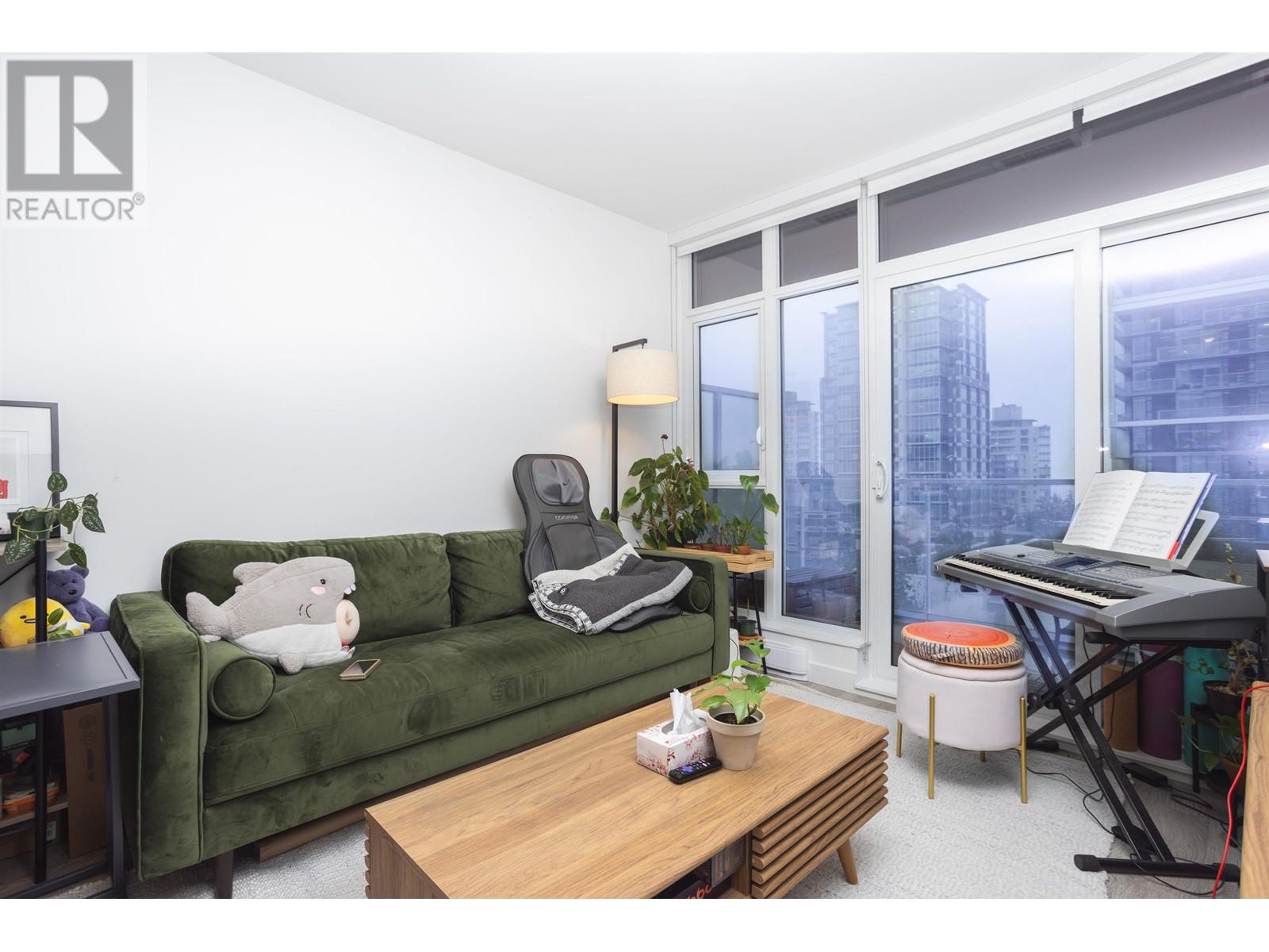 Listing Picture 13 of 33 : 606 6080 MCKAY AVENUE, Burnaby / 本拿比 - 魯藝地產 Yvonne Lu Group - MLS Medallion Club Member