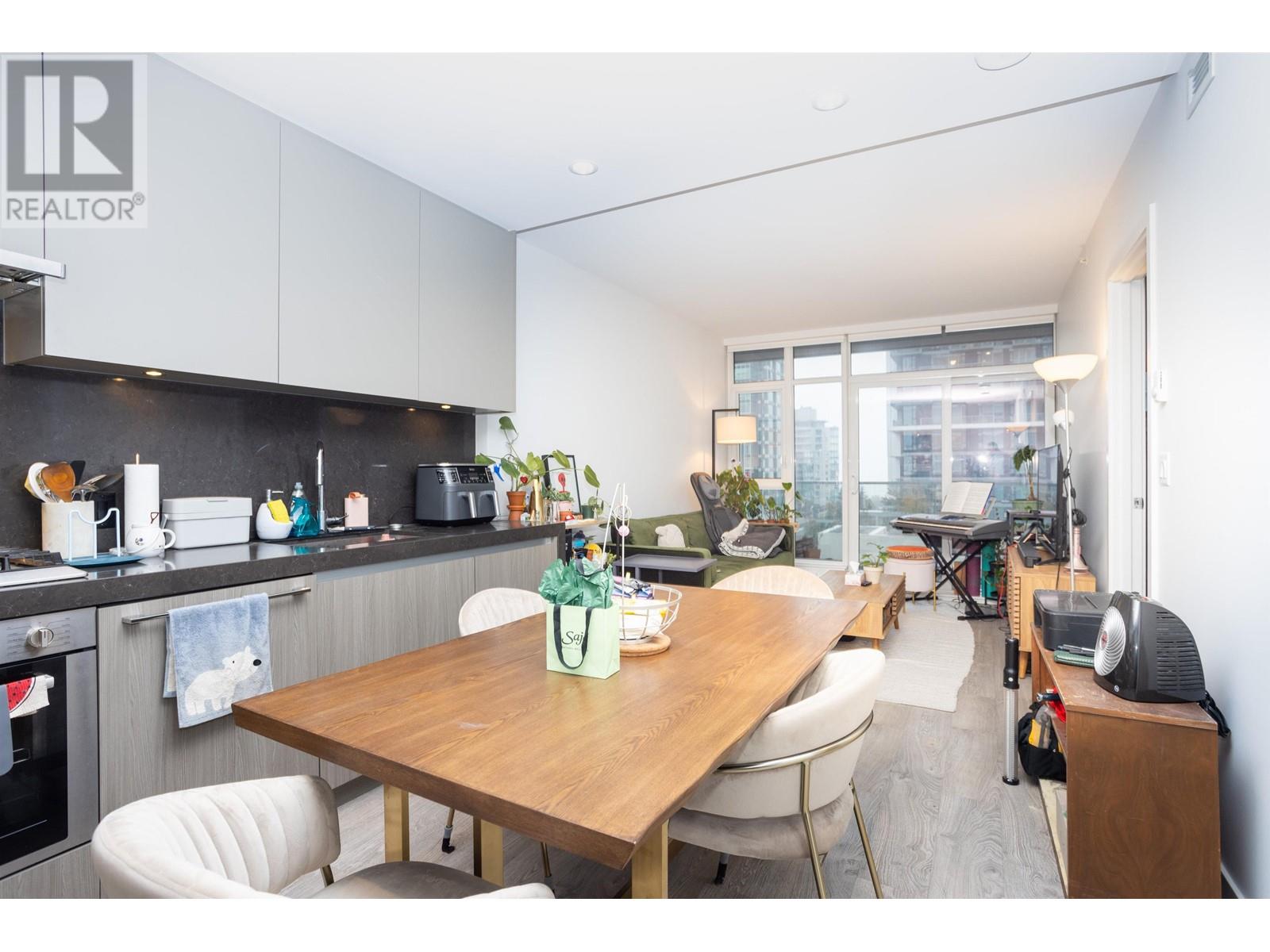 Listing Picture 6 of 33 : 606 6080 MCKAY AVENUE, Burnaby / 本拿比 - 魯藝地產 Yvonne Lu Group - MLS Medallion Club Member
