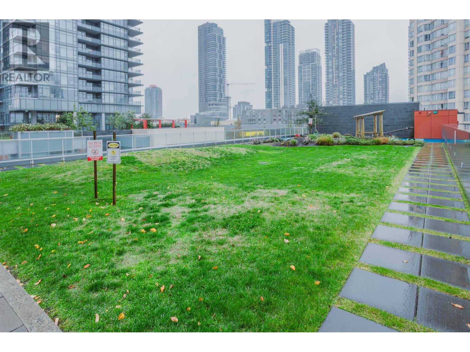 Listing Picture 27 of 33 : 606 6080 MCKAY AVENUE, Burnaby / 本拿比 - 魯藝地產 Yvonne Lu Group - MLS Medallion Club Member