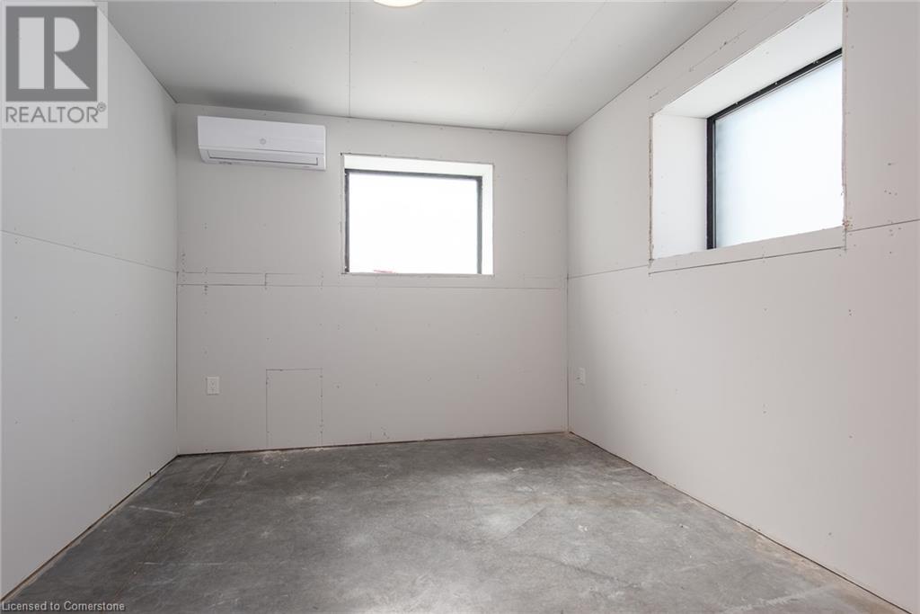17 Jarvis Street, Cambridge, Ontario  N1R 1G7 - Photo 6 - 40690393