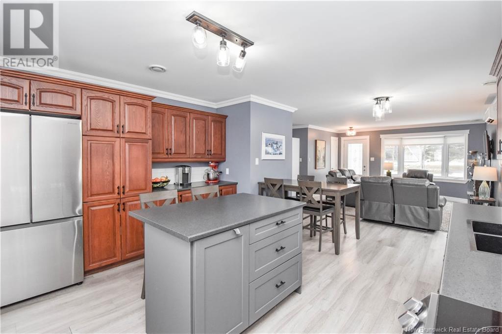 259 Rue Savard Street, Caraquet, New Brunswick  E1W 1A4 - Photo 28 - NB111293