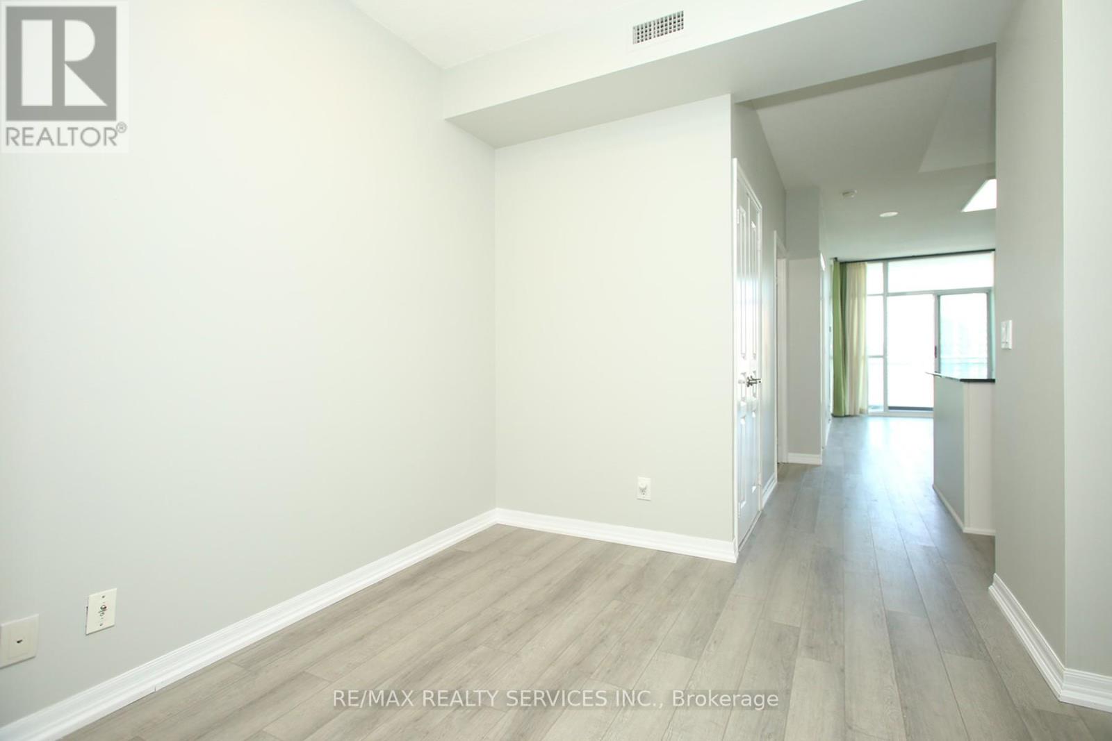 2807 - 223 Webb Drive, Mississauga, Ontario  L5B 0E8 - Photo 19 - W11926187