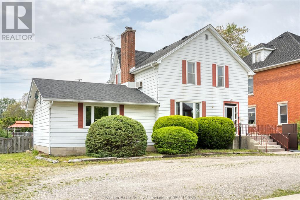 68 DIVISION STREET South, Kingsville, Ontario