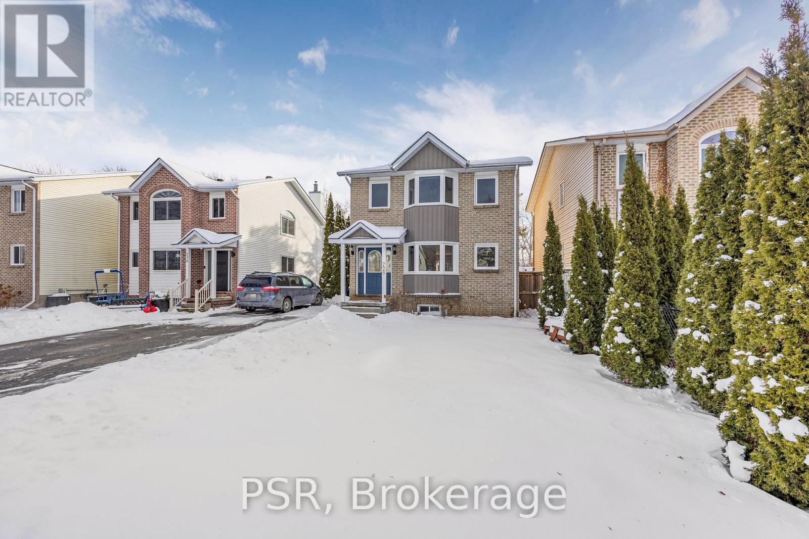 728 Ste Marie Street, Collingwood, Ontario  L9Y 4T5 - Photo 2 - S11924975