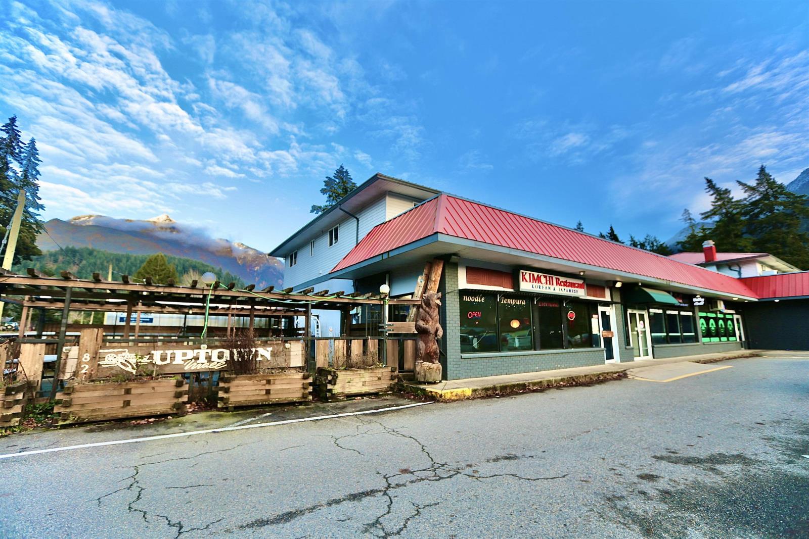 A 821 Sixth Avenue, Hope, Hope, British Columbia  V0X 1L2 - Photo 2 - C8065690