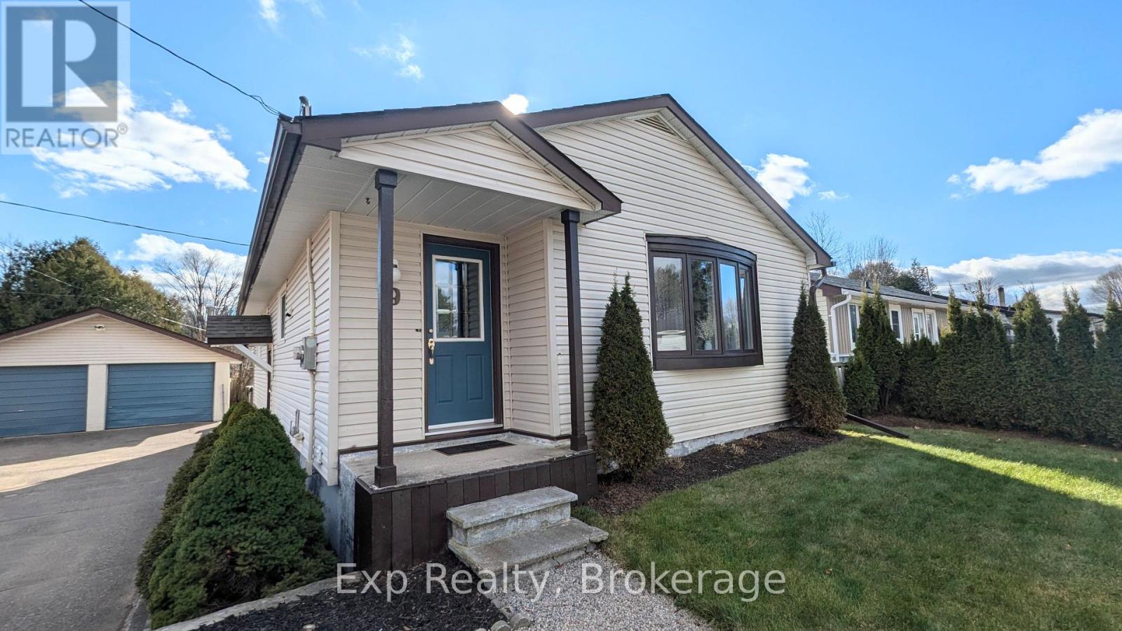 19 Larch Street, Highlands East, Ontario  K0L 1M0 - Photo 2 - X10431799