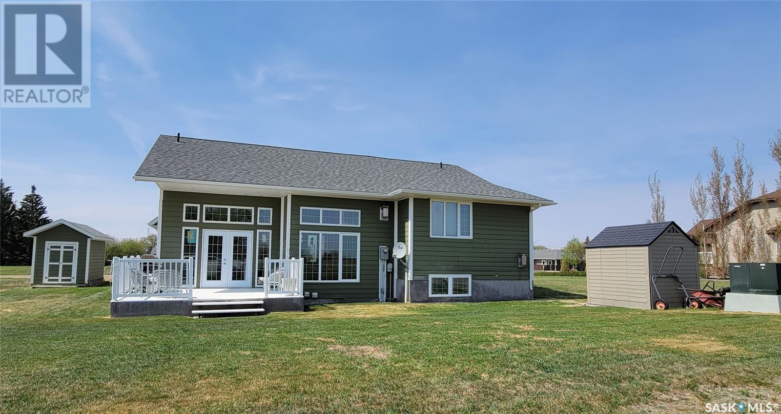 408 5th Street E, Wilkie, Saskatchewan  S0K 4W0 - Photo 2 - SK992925