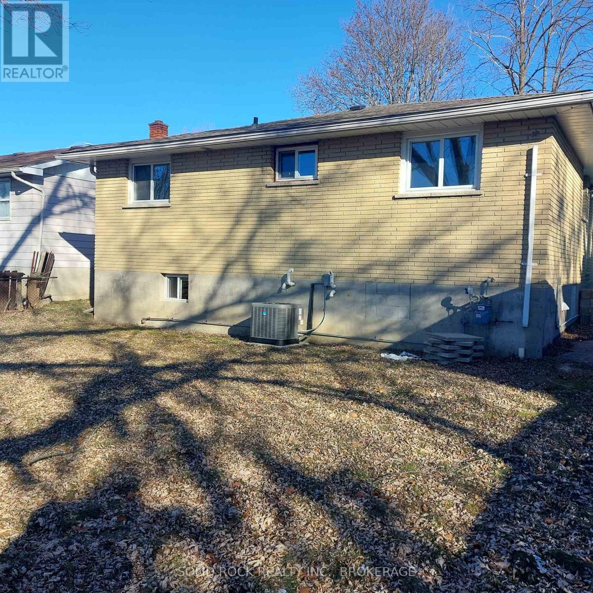 224 Sidney Street, Quinte West, Ontario  K8V 2T3 - Photo 2 - X11926551