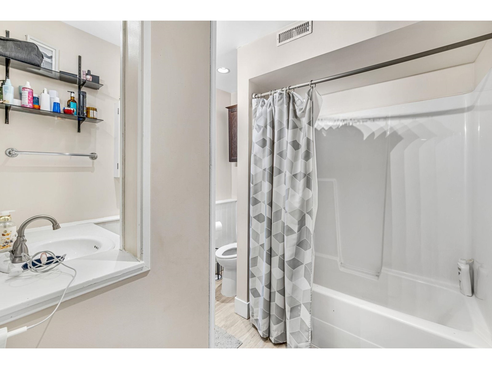 6346 183 Street, Surrey, British Columbia  V3S 8A8 - Photo 26 - R2954975