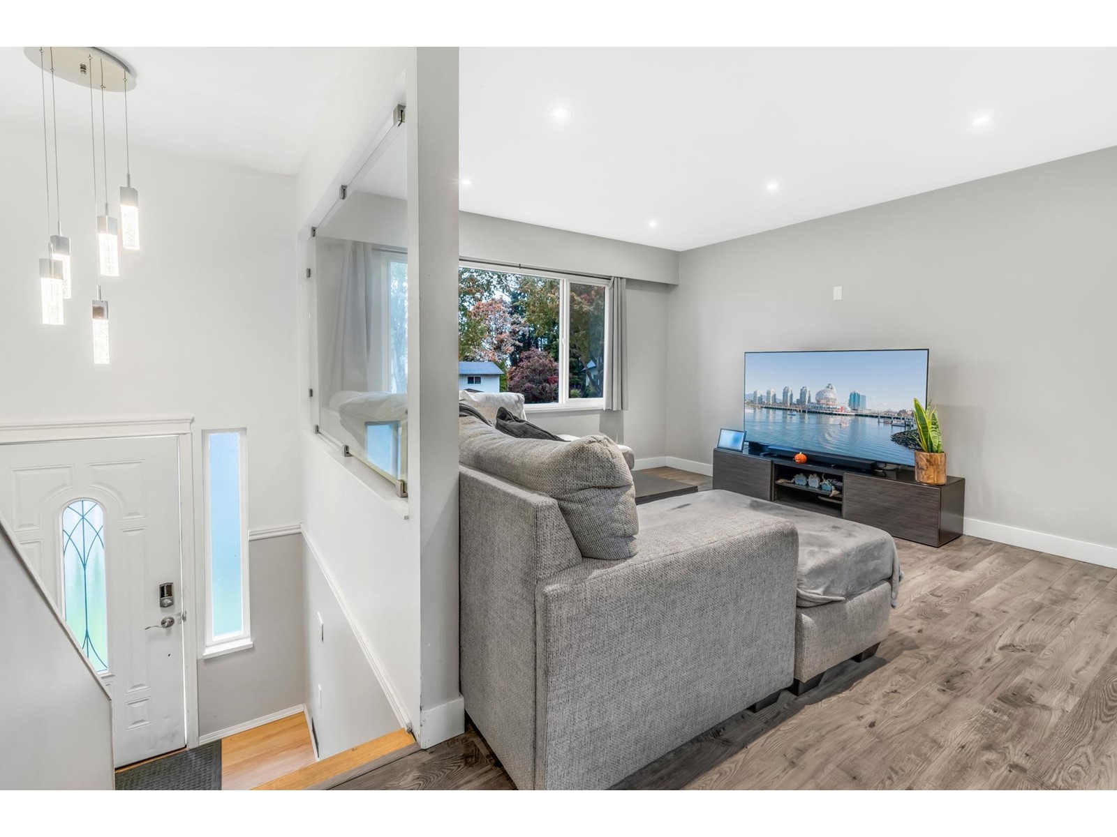 6346 183 Street, Surrey, British Columbia  V3S 8A8 - Photo 6 - R2954975