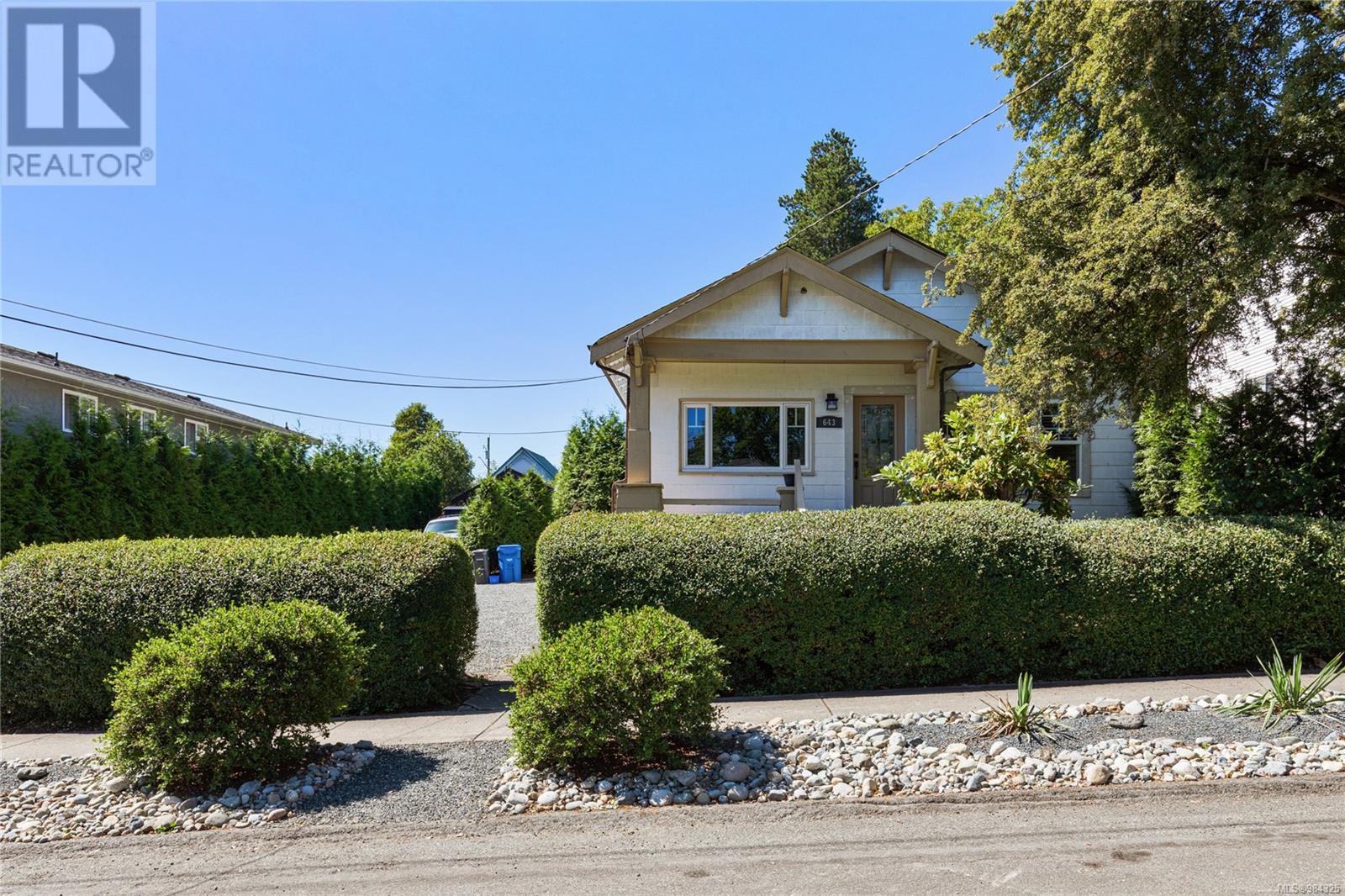 Property at 643 Kennedy St image 1