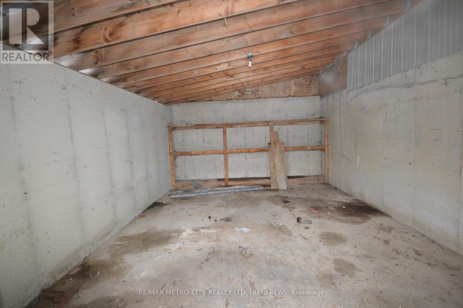 997 Gillan Road, Renfrew, Ontario  K7V 3Z4 - Photo 14 - X11926594