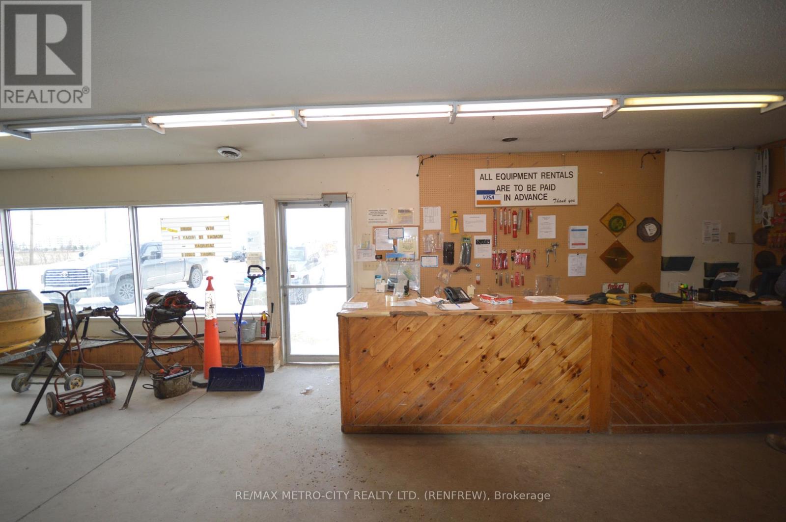 997 Gillan Road, Renfrew, Ontario  K7V 3Z4 - Photo 2 - X11926594