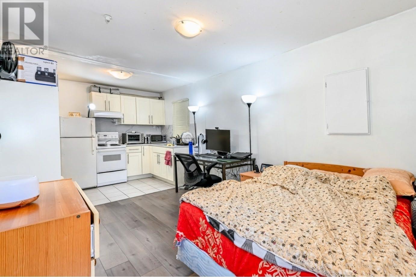 Listing Picture 21 of 30 : 795 E 52ND AVENUE, Vancouver / 溫哥華 - 魯藝地產 Yvonne Lu Group - MLS Medallion Club Member