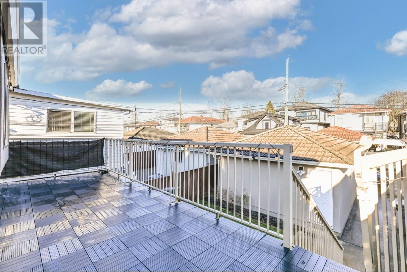 Listing Picture 29 of 30 : 795 E 52ND AVENUE, Vancouver / 溫哥華 - 魯藝地產 Yvonne Lu Group - MLS Medallion Club Member