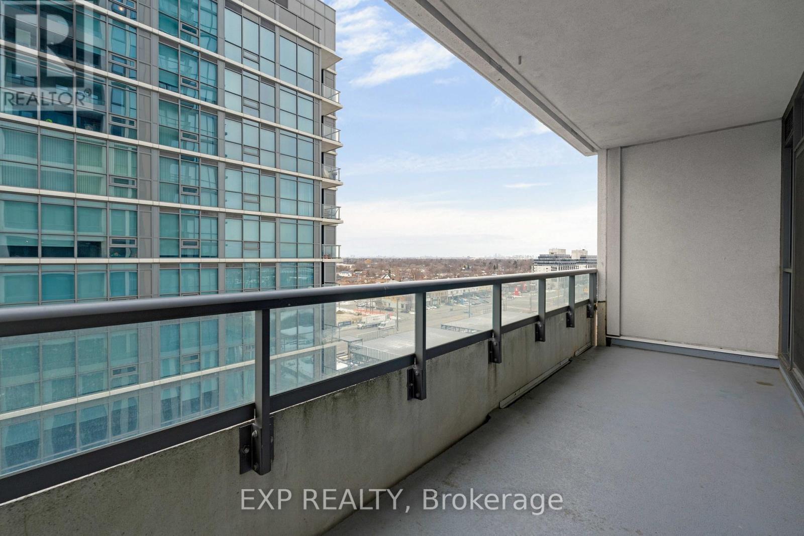 701 - 17 Zorra Street, Toronto, Ontario  M8Z 0C8 - Photo 13 - W11926464