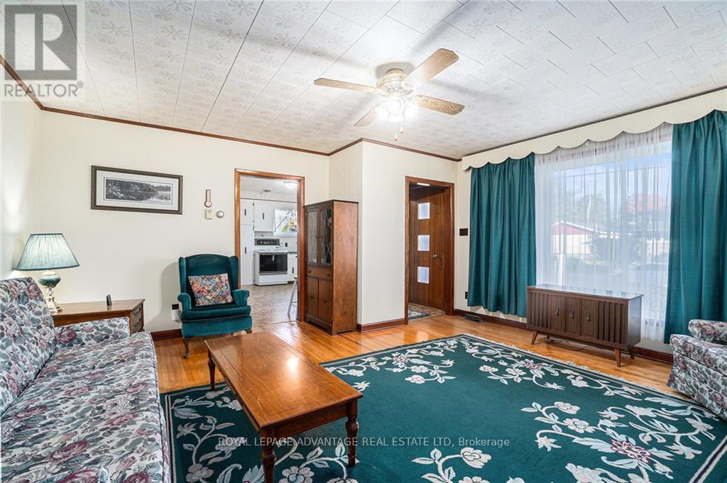24 Mclean Boulevard, Perth, Ontario  K7H 2Z3 - Photo 4 - X9523554