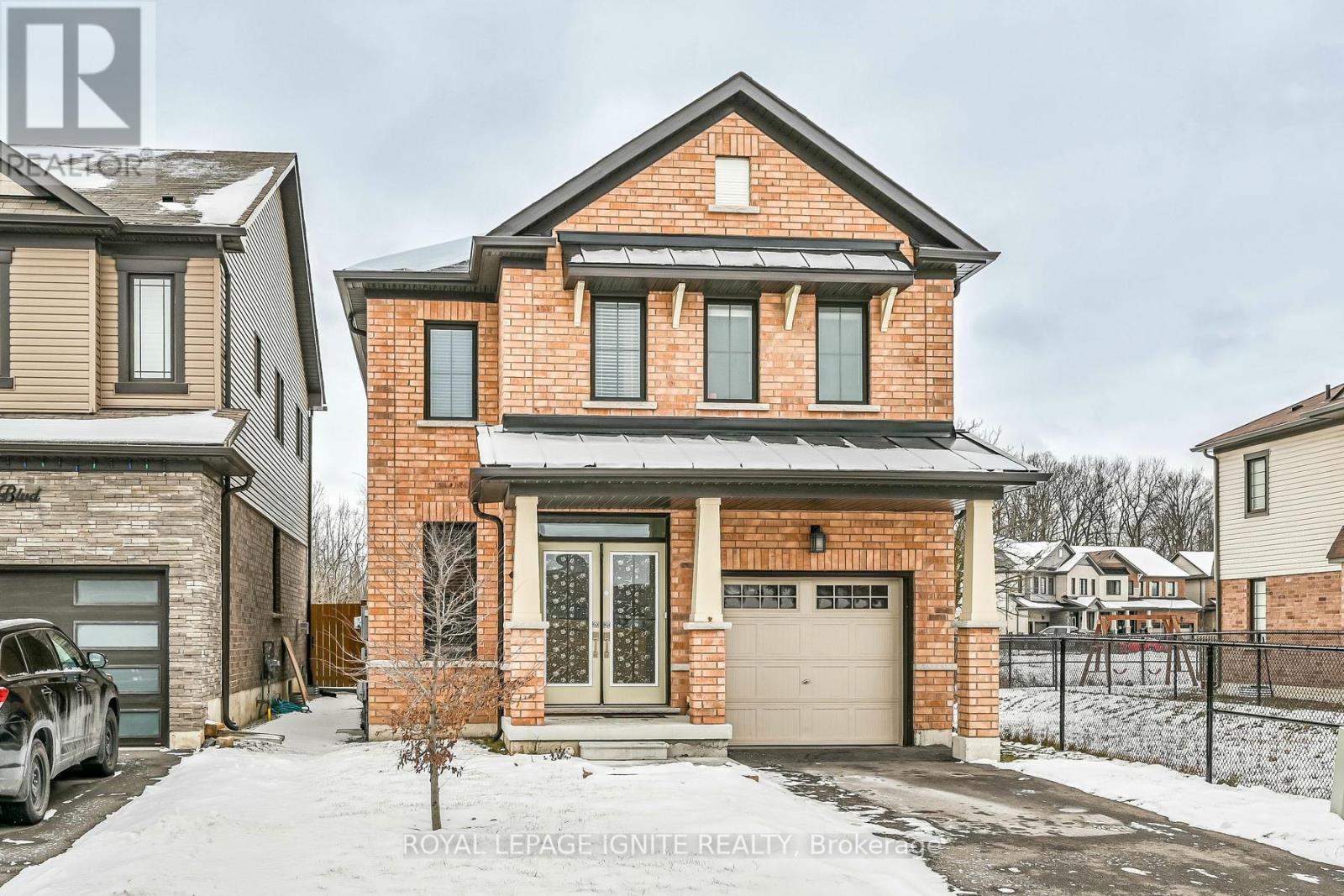 20 QUEEN MARY BOULEVARD, Hamilton, Ontario