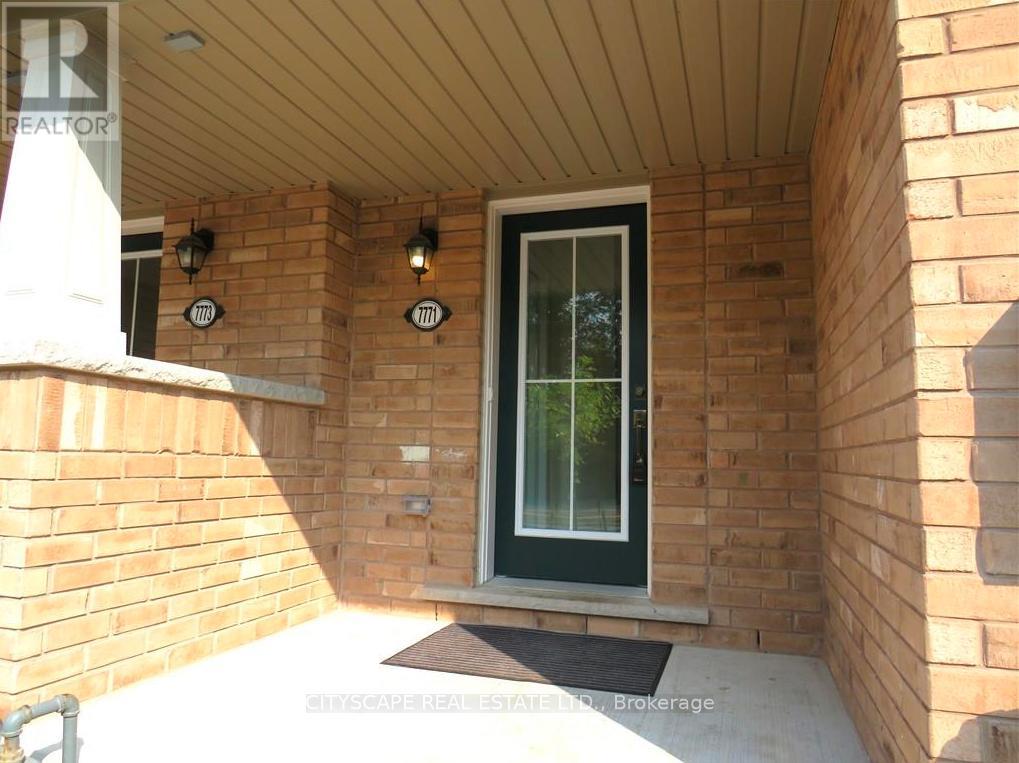 7771 White Pine Crescent, Niagara Falls, Ontario  L2H 3R5 - Photo 2 - X11926369