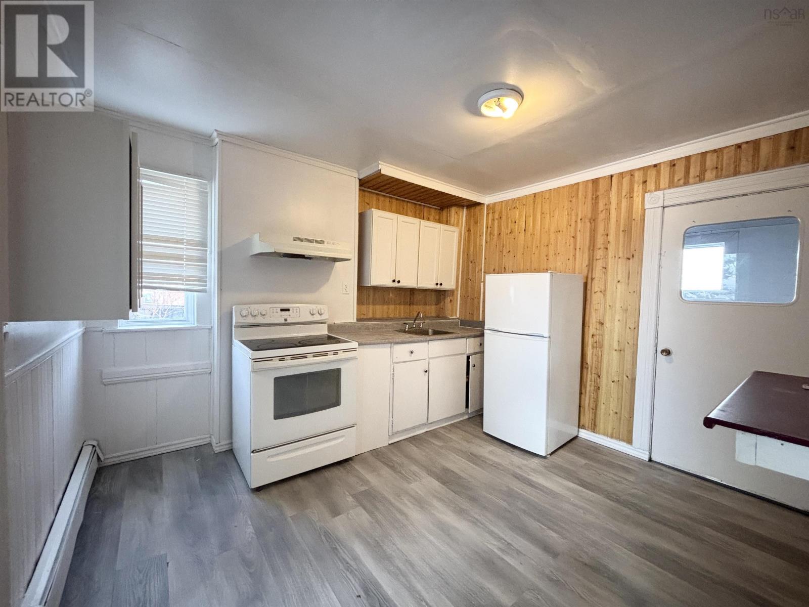 7 May Street, Glace Bay, Nova Scotia  B1A 3G6 - Photo 18 - 202501018