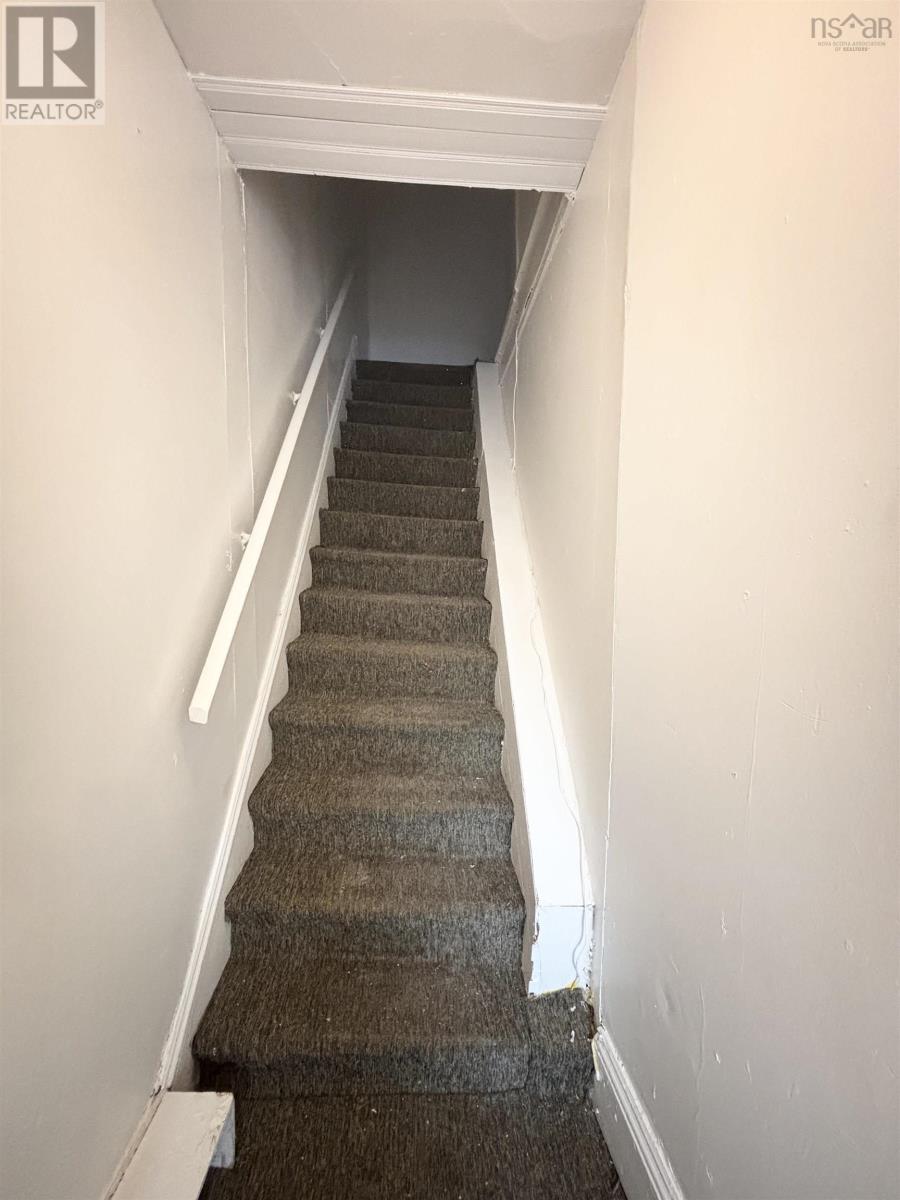 7 May Street, Glace Bay, Nova Scotia  B1A 3G6 - Photo 7 - 202501018