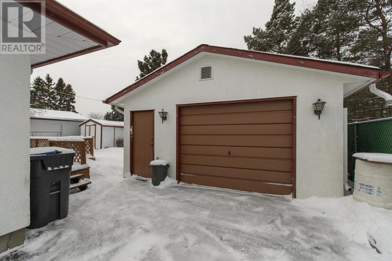 117 County Blvd, Thunder Bay, Ontario  P7A 7N3 - Photo 33 - TB250087