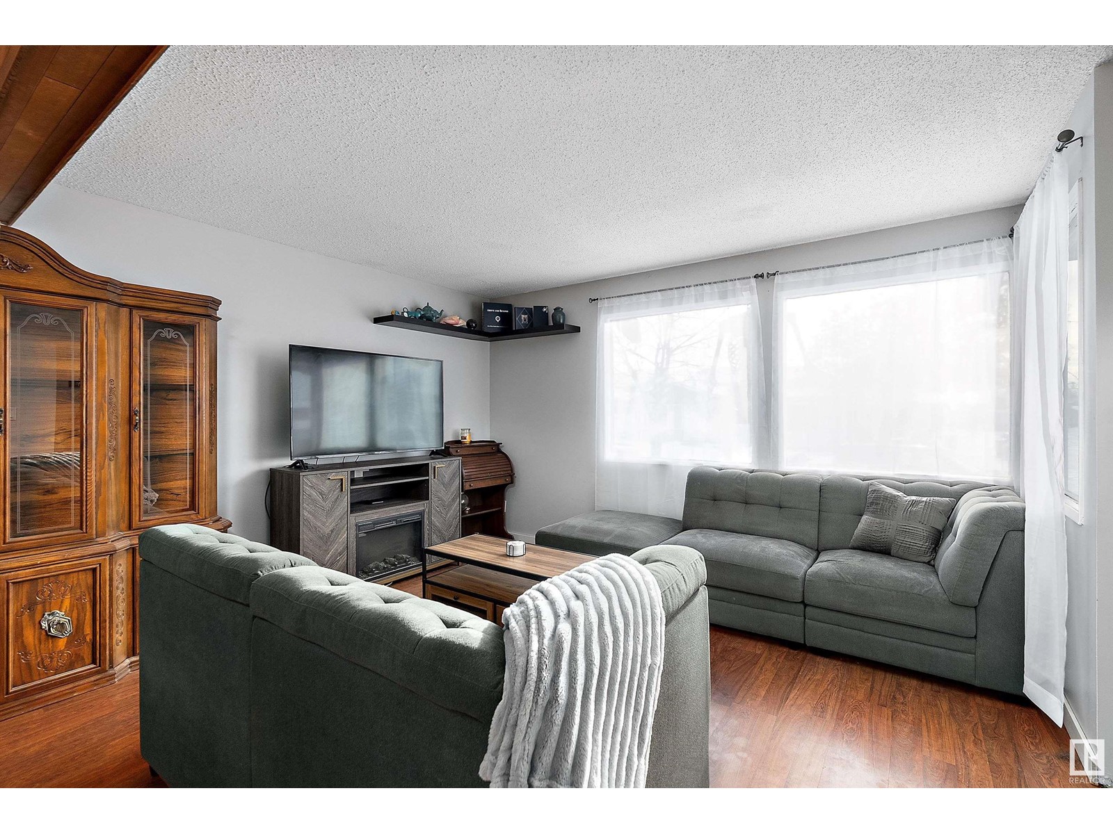 3622 42 Av Nw, Edmonton, Alberta  T6L 5C8 - Photo 3 - E4418183