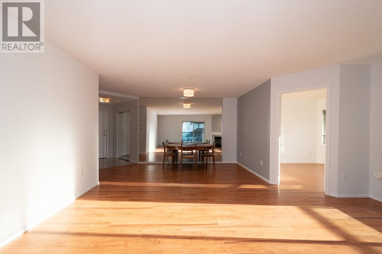 305 3670 Banff Court, North Vancouver, British Columbia  V7H 2Y7 - Photo 4 - R2956943