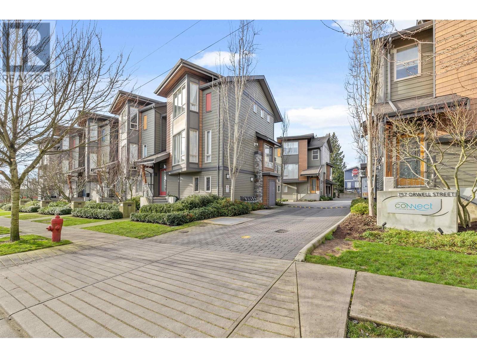15 757 Orwell Street, North Vancouver, British Columbia  V7J 3K6 - Photo 1 - R2956690