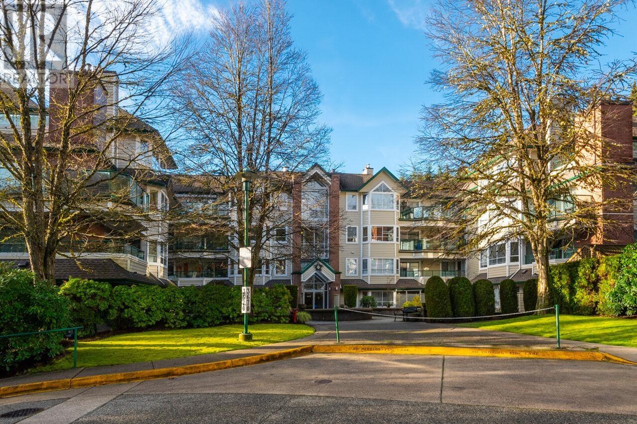 305 3670 Banff Court, North Vancouver, British Columbia  V7H 2Y7 - Photo 3 - R2956943