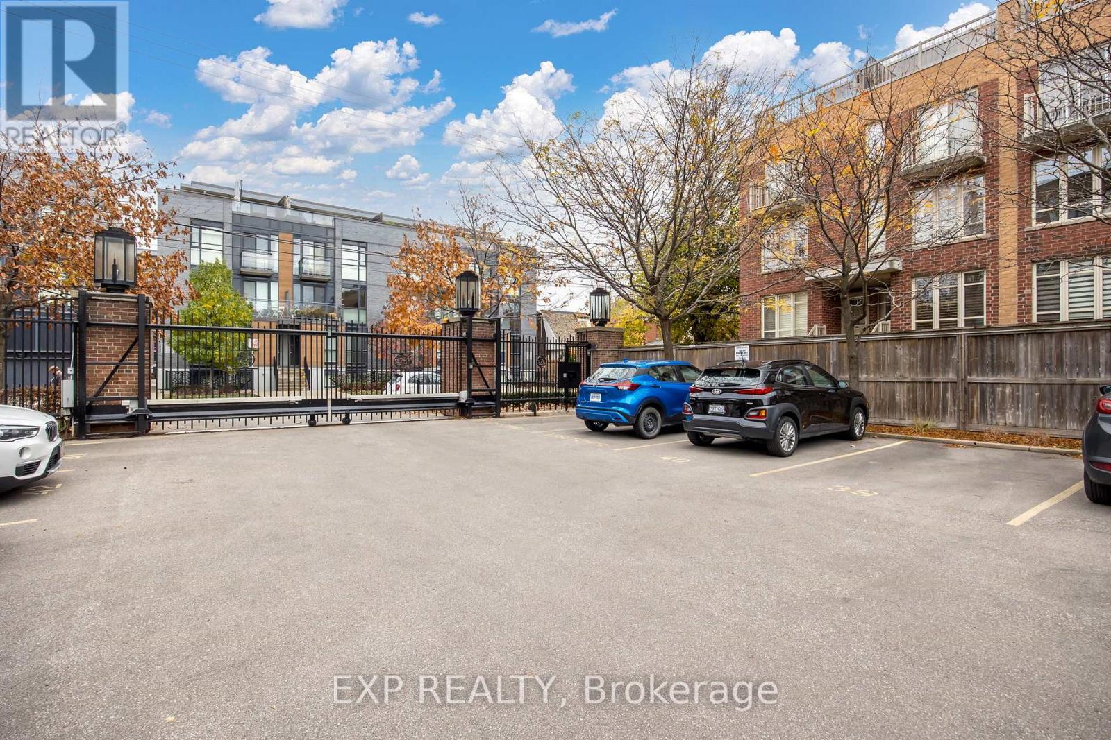 2 - 371 Wallace Avenue, Toronto, Ontario  M6P 3N8 - Photo 27 - W11926738