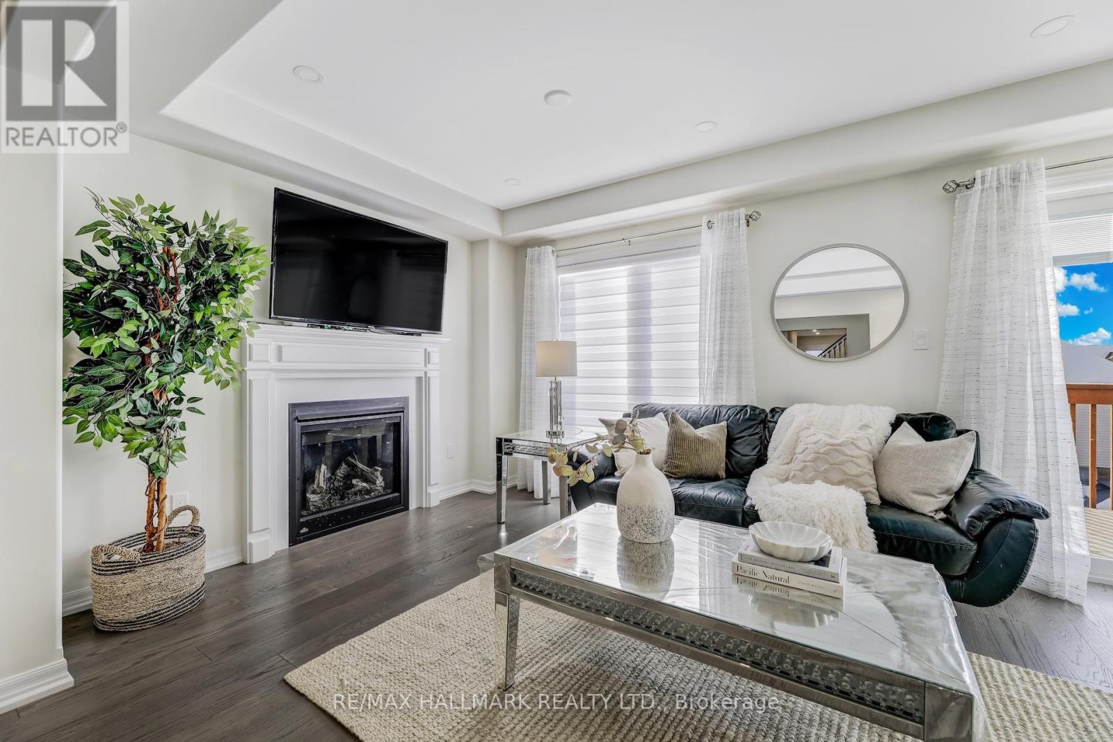 L1k 3b2 - 1770 Silverstone Crescent, Oshawa, Ontario  L1K 3B2 - Photo 18 - E11926856