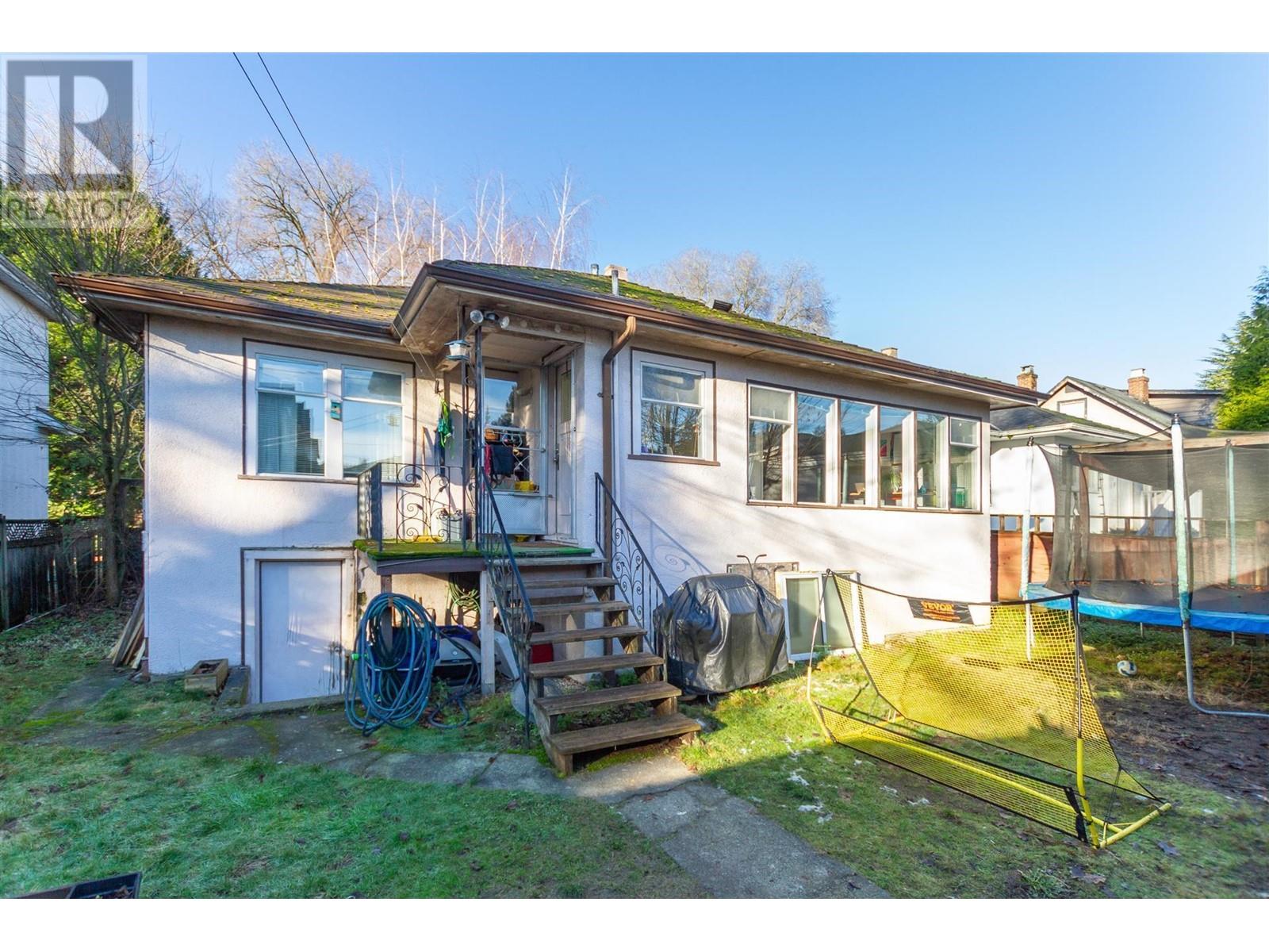 7244 Granville Street, Vancouver, British Columbia  V6P 4X9 - Photo 10 - R2955842