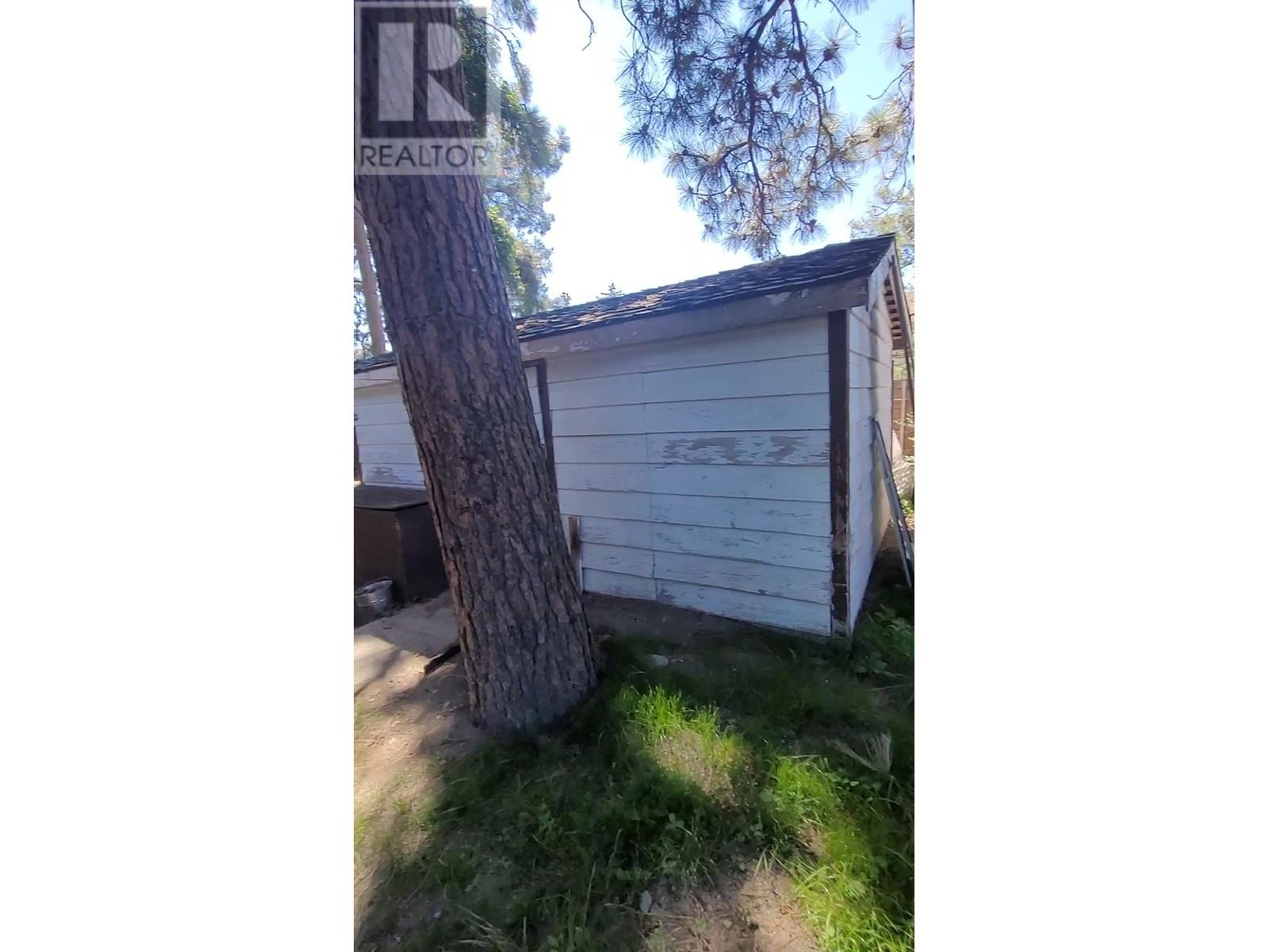 Property at 240 Pemberton Road image 4