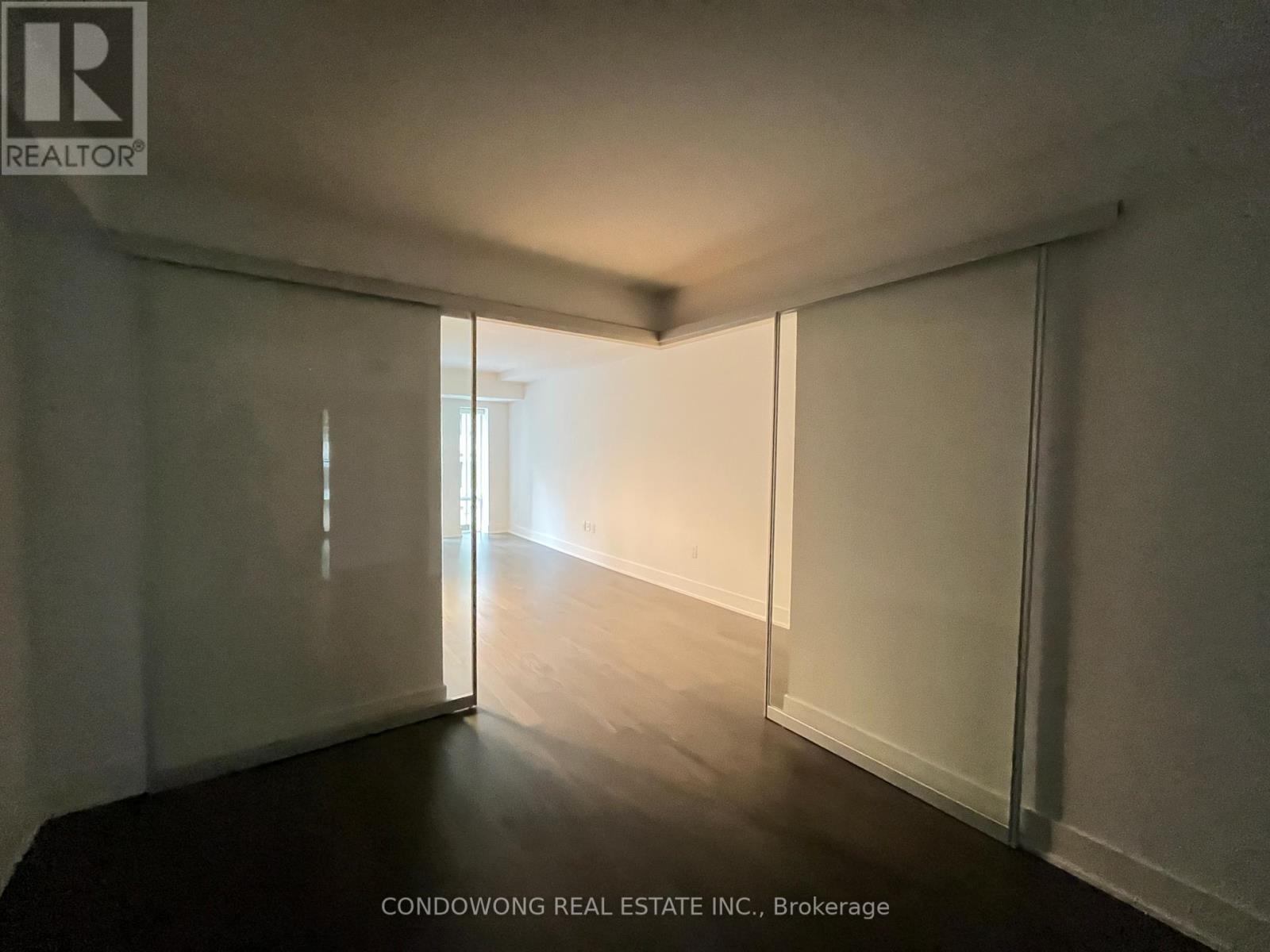 418 - 955 Bay Street, Toronto, Ontario  M5S 2A2 - Photo 6 - C11926952