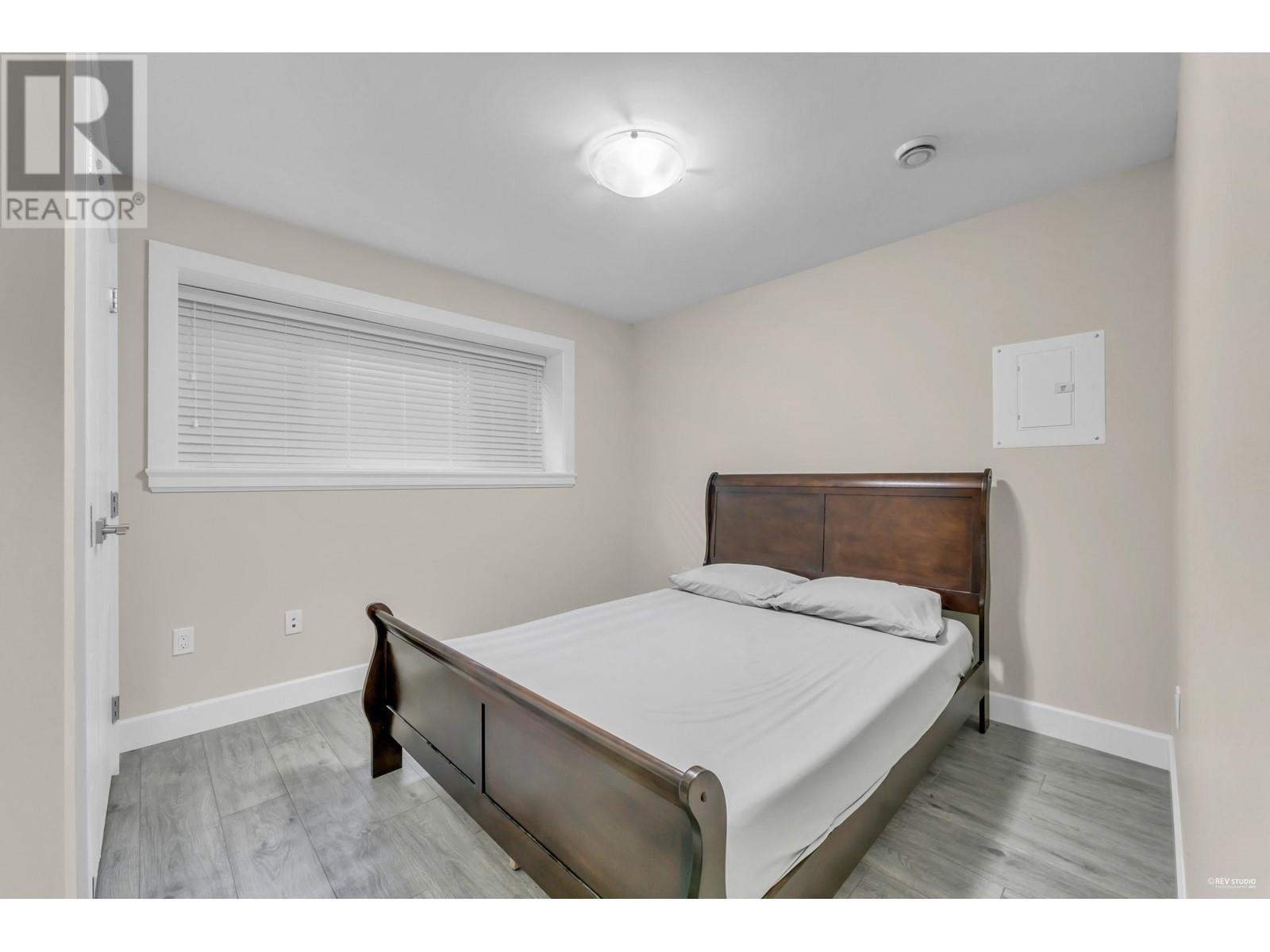 5842 Portland Street, Burnaby, British Columbia  V5J 2R8 - Photo 23 - R2955486