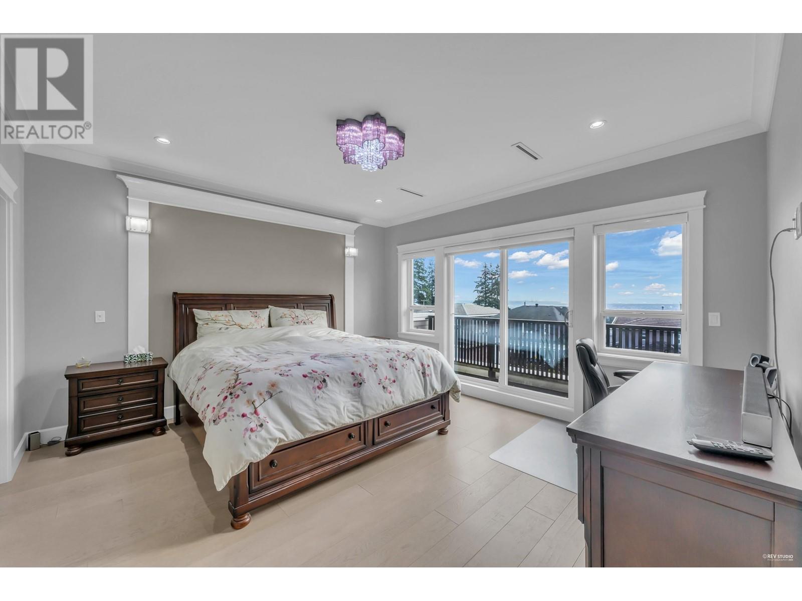 5842 Portland Street, Burnaby, British Columbia  V5J 2R8 - Photo 19 - R2955486