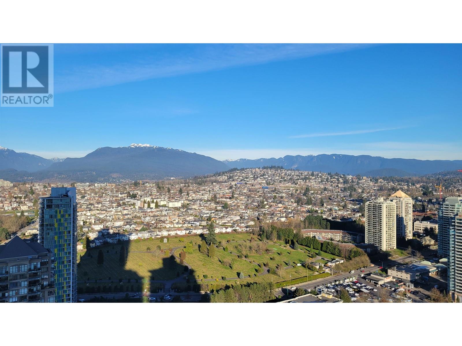 Listing Picture 4 of 40 : 4005 4168 LOUGHEED HIGHWAY, Burnaby / 本拿比 - 魯藝地產 Yvonne Lu Group - MLS Medallion Club Member