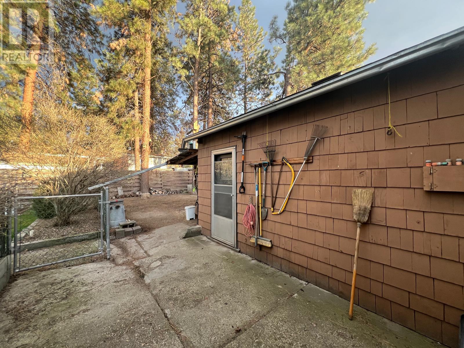 225 Cambie Road, Kelowna, British Columbia  V1X 3H9 - Photo 6 - 10332372