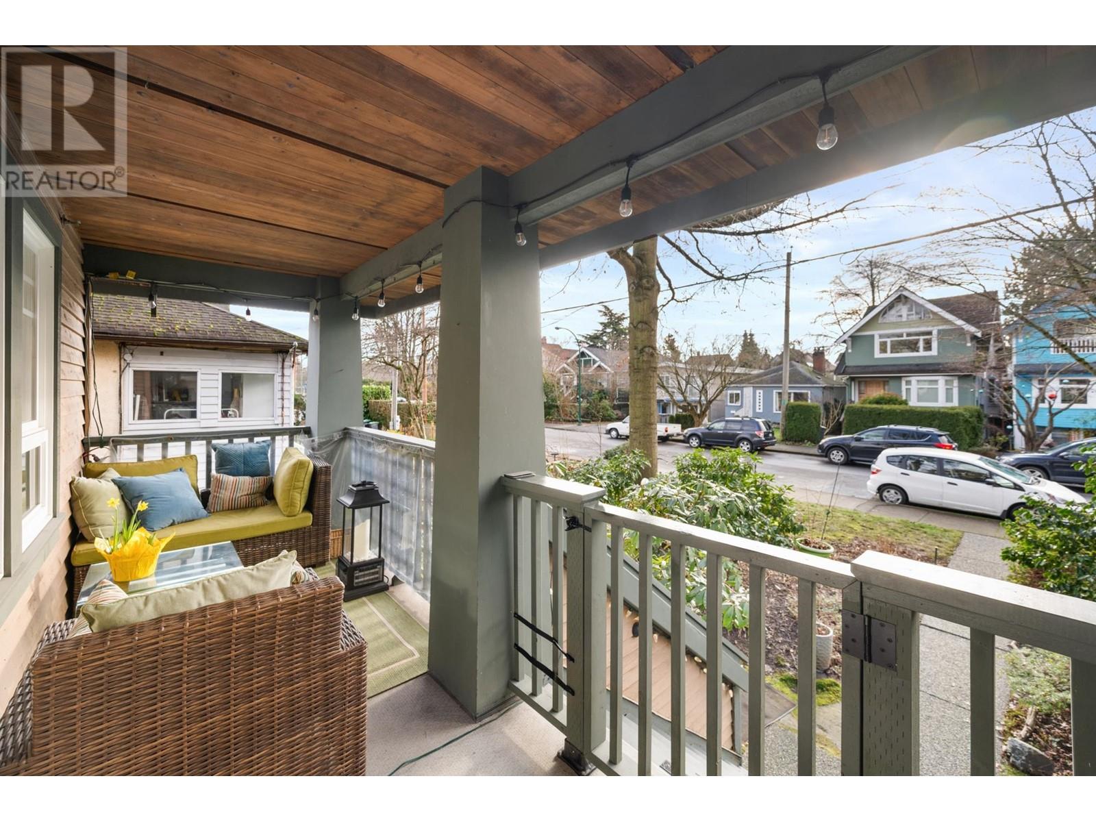 3025 W 7th Avenue, Vancouver, British Columbia  V6K 1Z7 - Photo 3 - R2957061